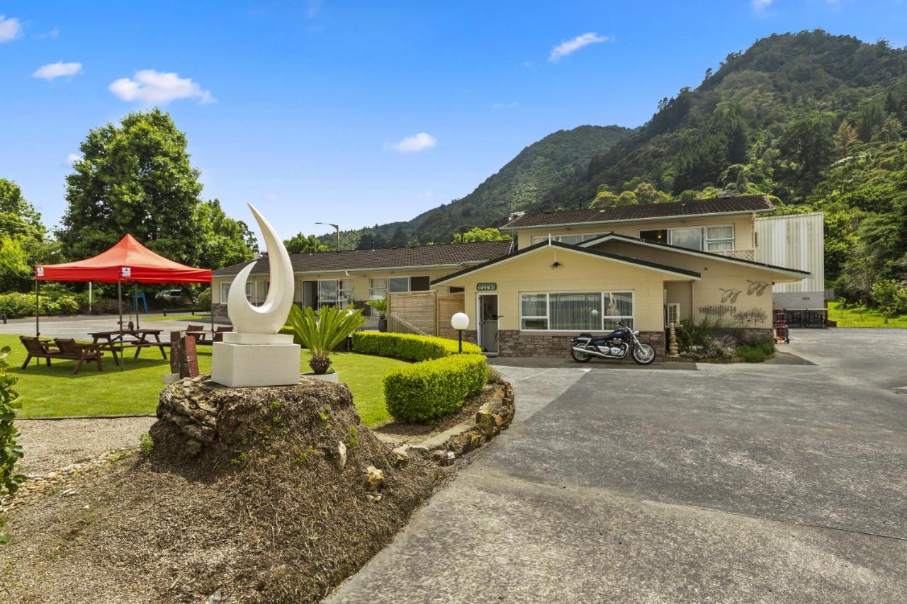 Te Aroha Motel Экстерьер фото