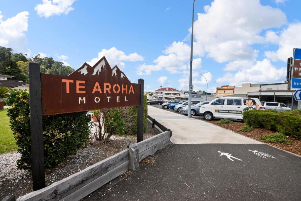 Te Aroha Motel Экстерьер фото