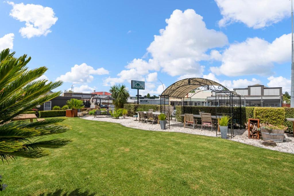 Te Aroha Motel Экстерьер фото