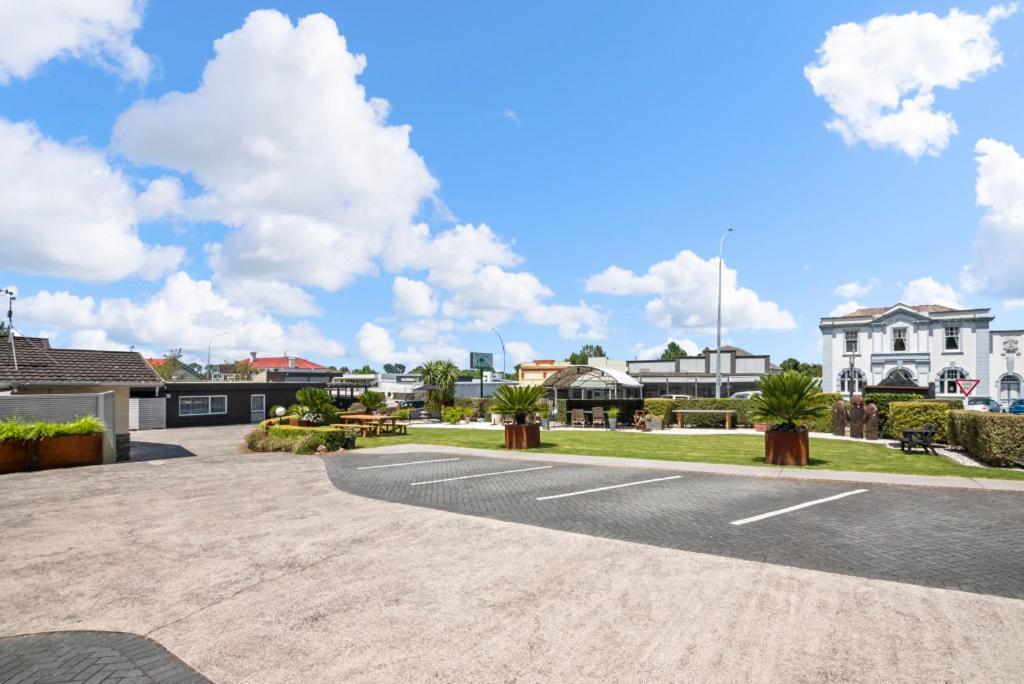 Te Aroha Motel Экстерьер фото